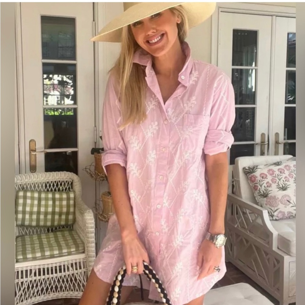 NWT Julia Amory Lavender Swizzle dress ! EUC